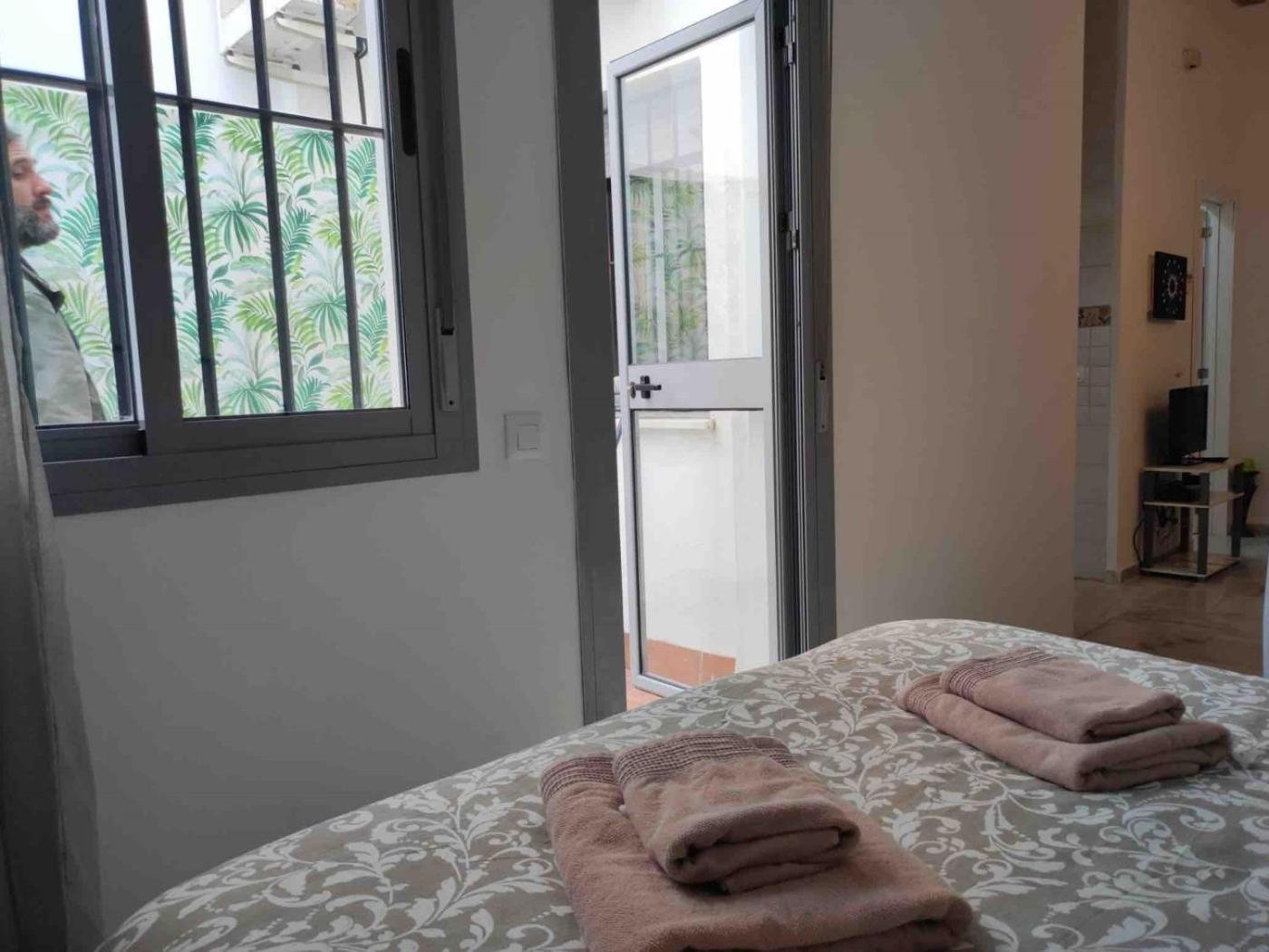 Puente Triana Apartment Seville