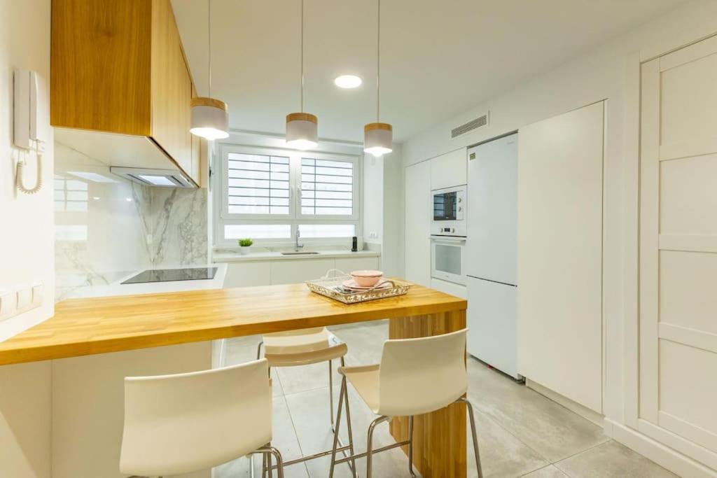 Cardenal Cervantes Deluxe By Valcambre Apartment