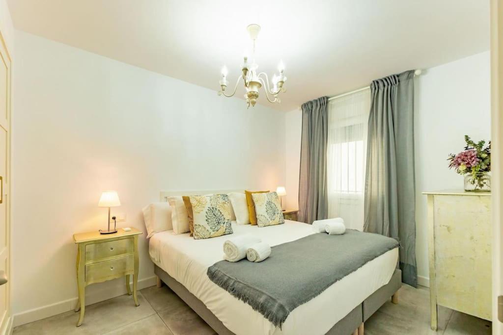 Apartment Cardenal Cervantes Deluxe By Valcambre