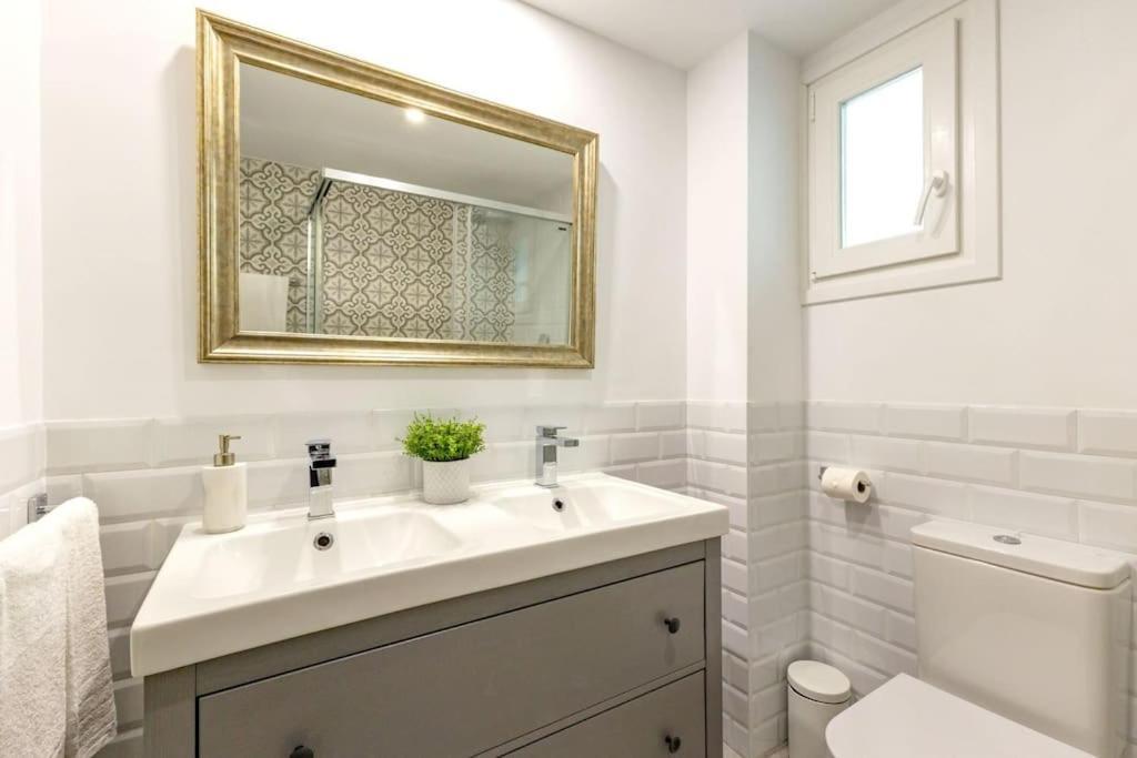 Apartment Cardenal Cervantes Deluxe By Valcambre Seville