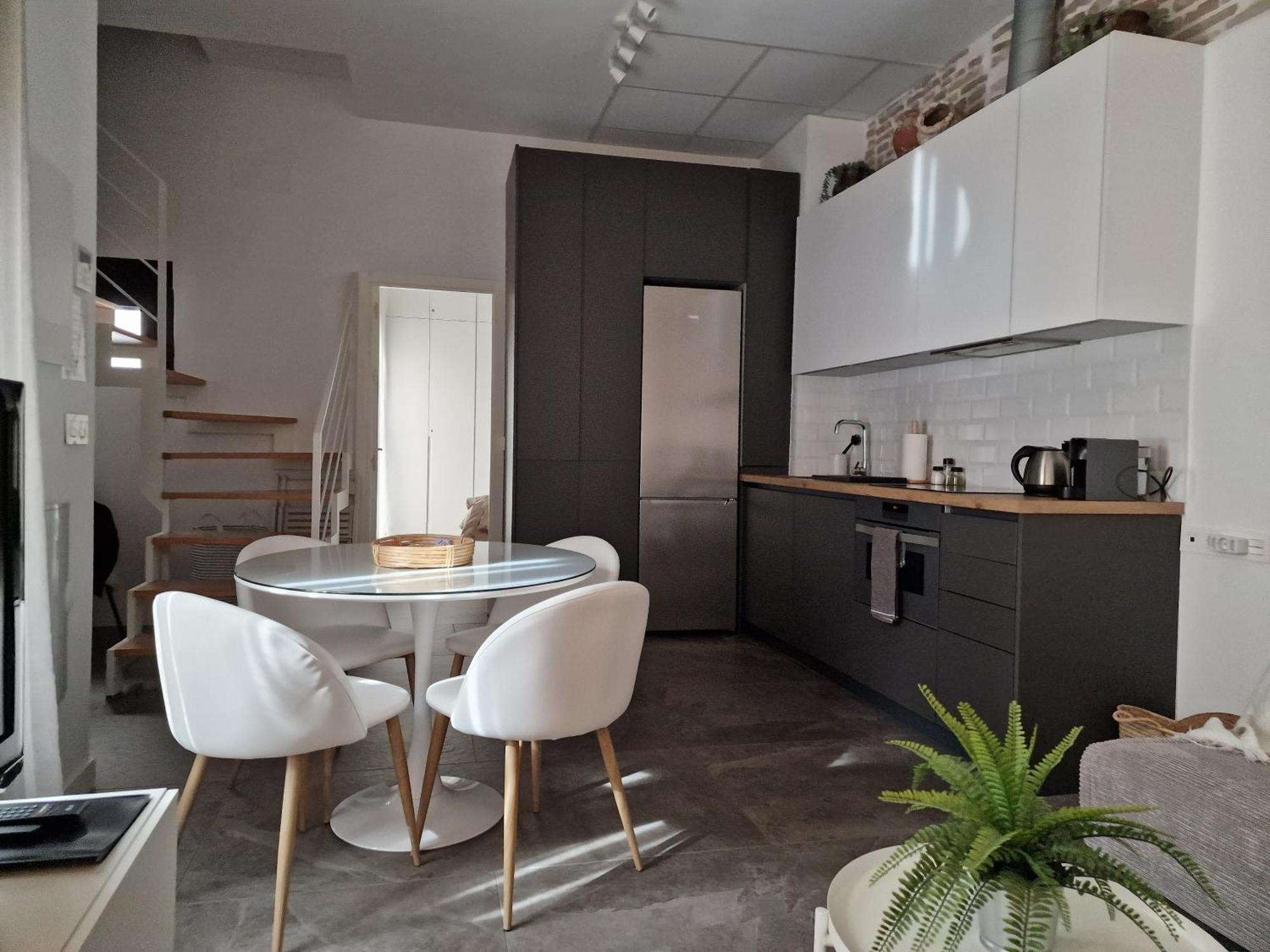 Atico En Puerta Osario Apartment Seville