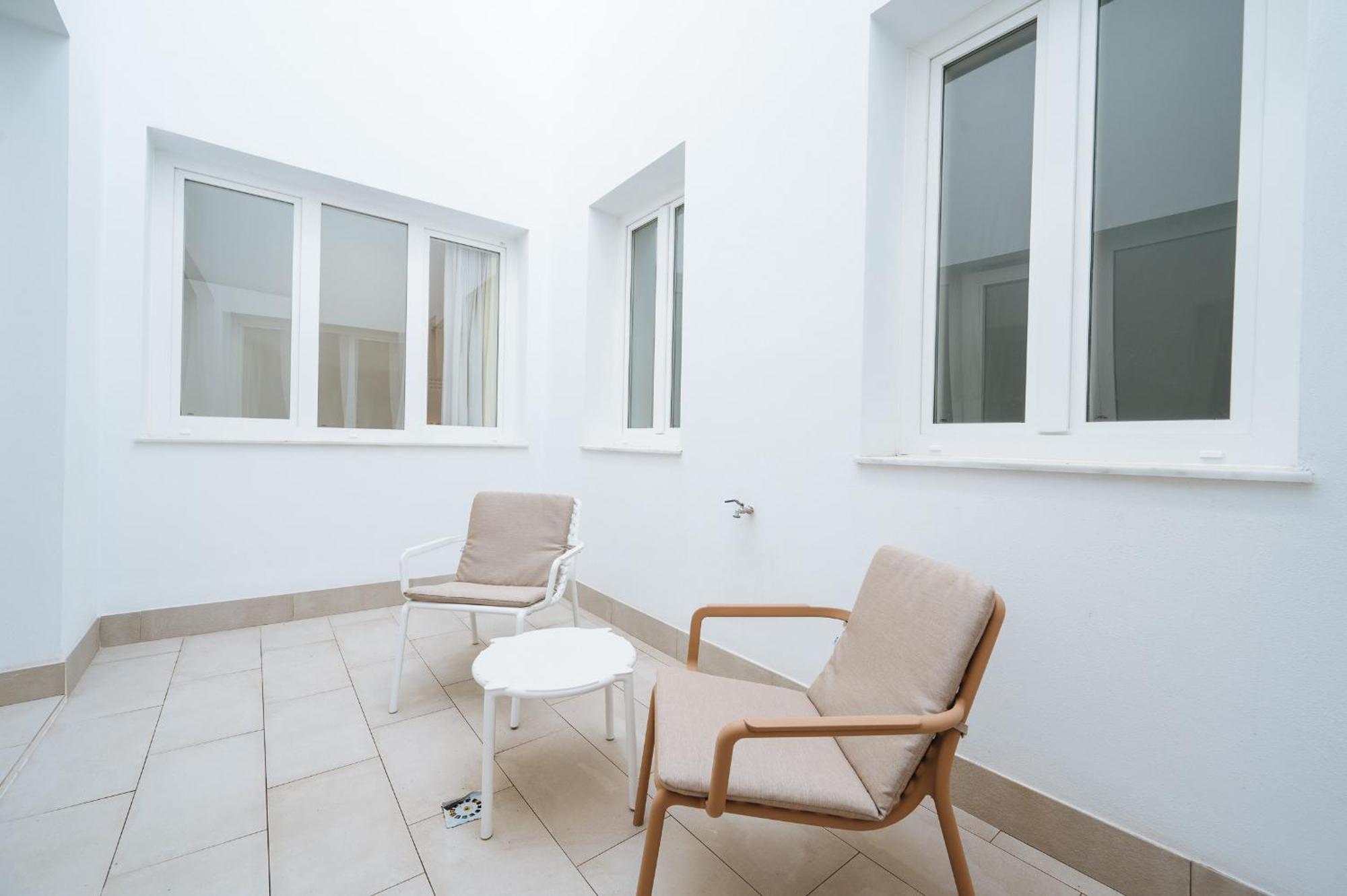 Ninesuites Cathedral Seville