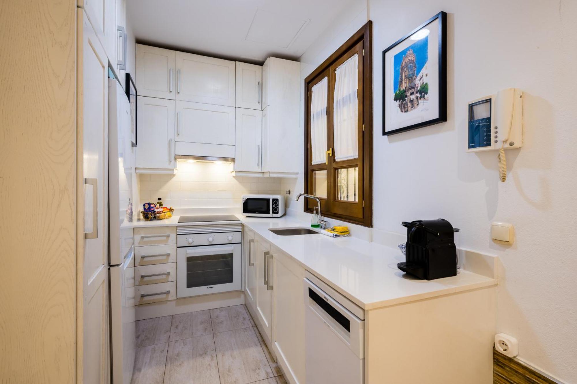 Beautiful And Cozy- 1bd 1bth- Arenal Center Apartment *