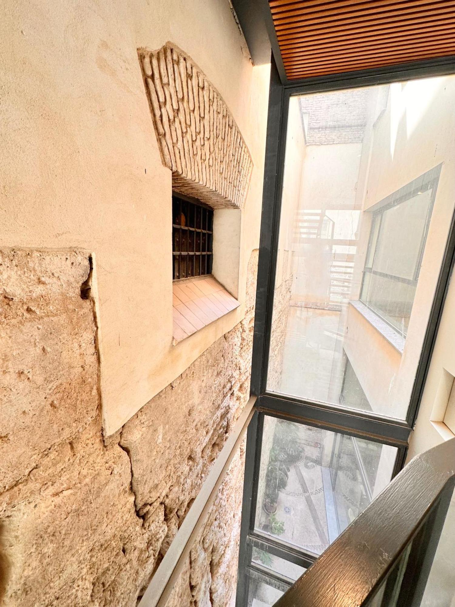 Apartment Penthouse Near Cathedral Private Rooftop Private Parking Seville