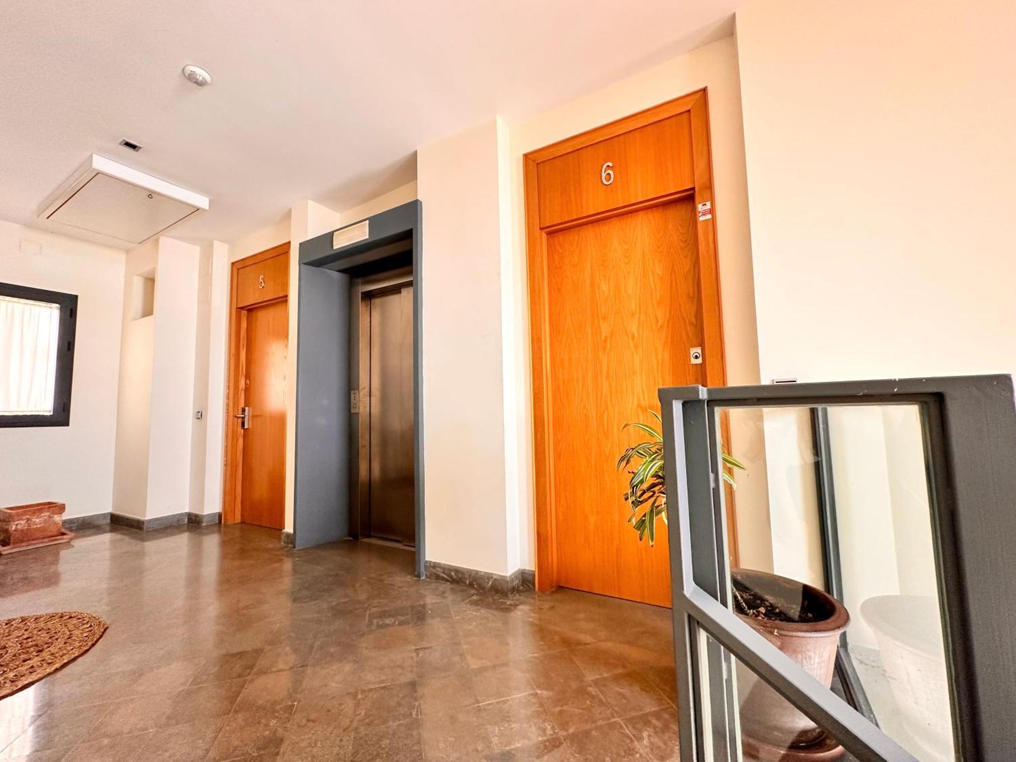 Penthouse Near Cathedral Private Rooftop Private Parking Apartment