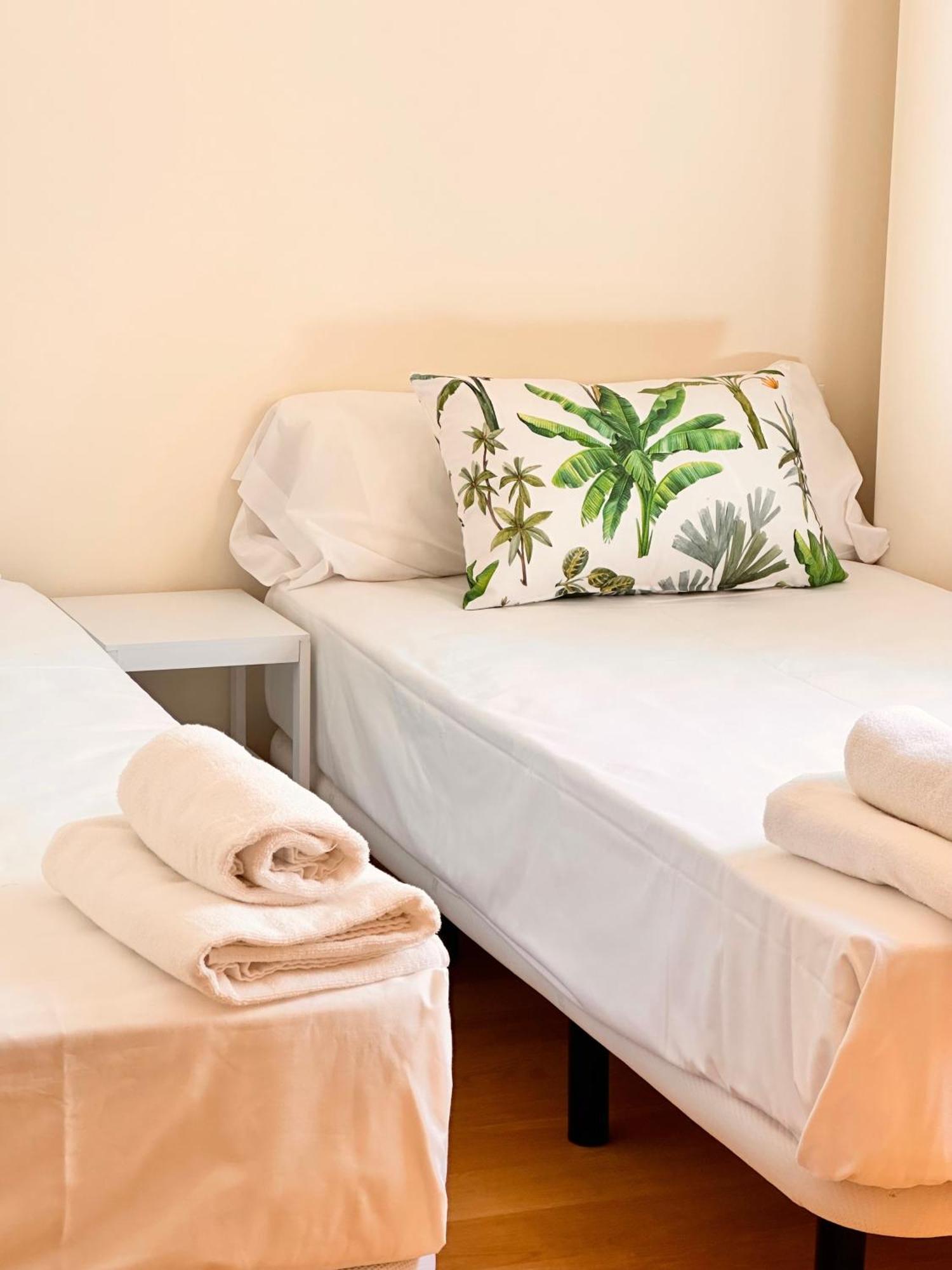 Penthouse Near Cathedral Private Rooftop Private Parking Seville