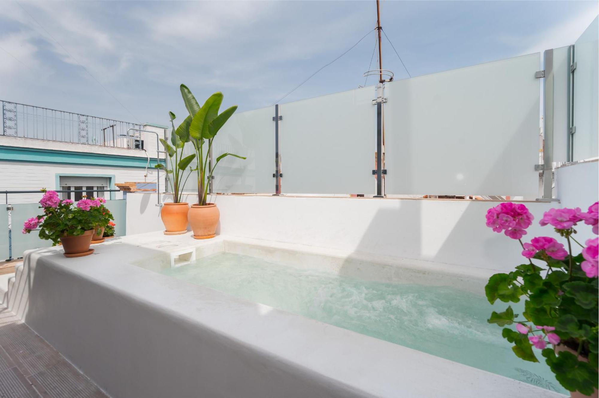 Luxurious Duplex 1bd 1bth Over Casa Pilatos *