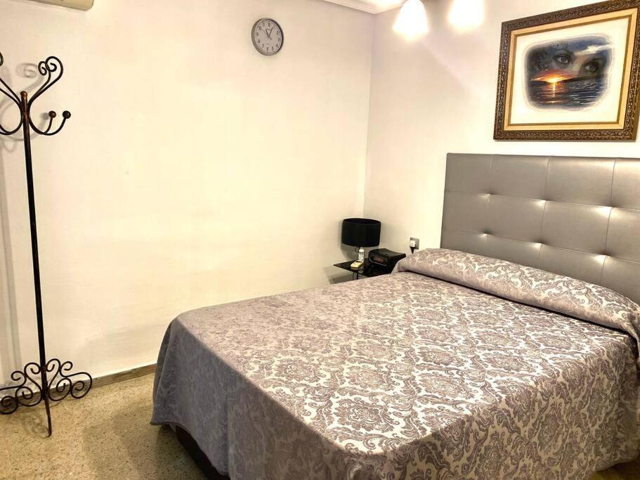 Homestay Shared Apartment! Piso Compartido! общая квартира! *