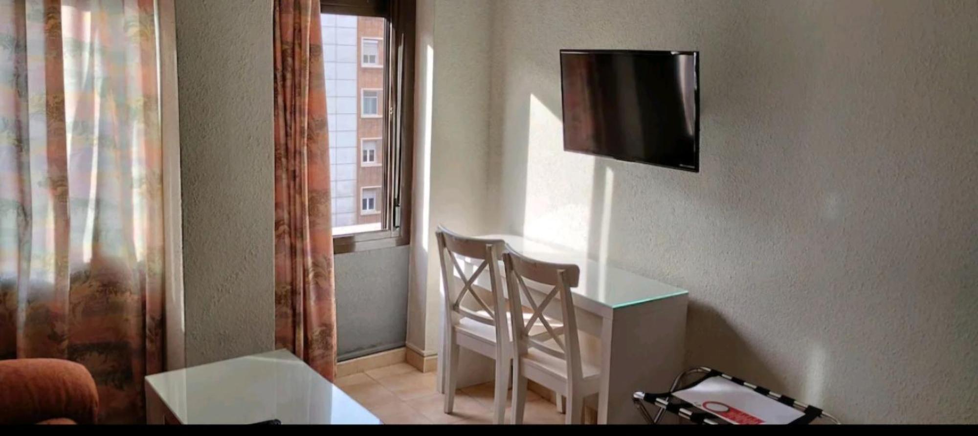 Apartment Triana, 5 Mins Centro Seville
