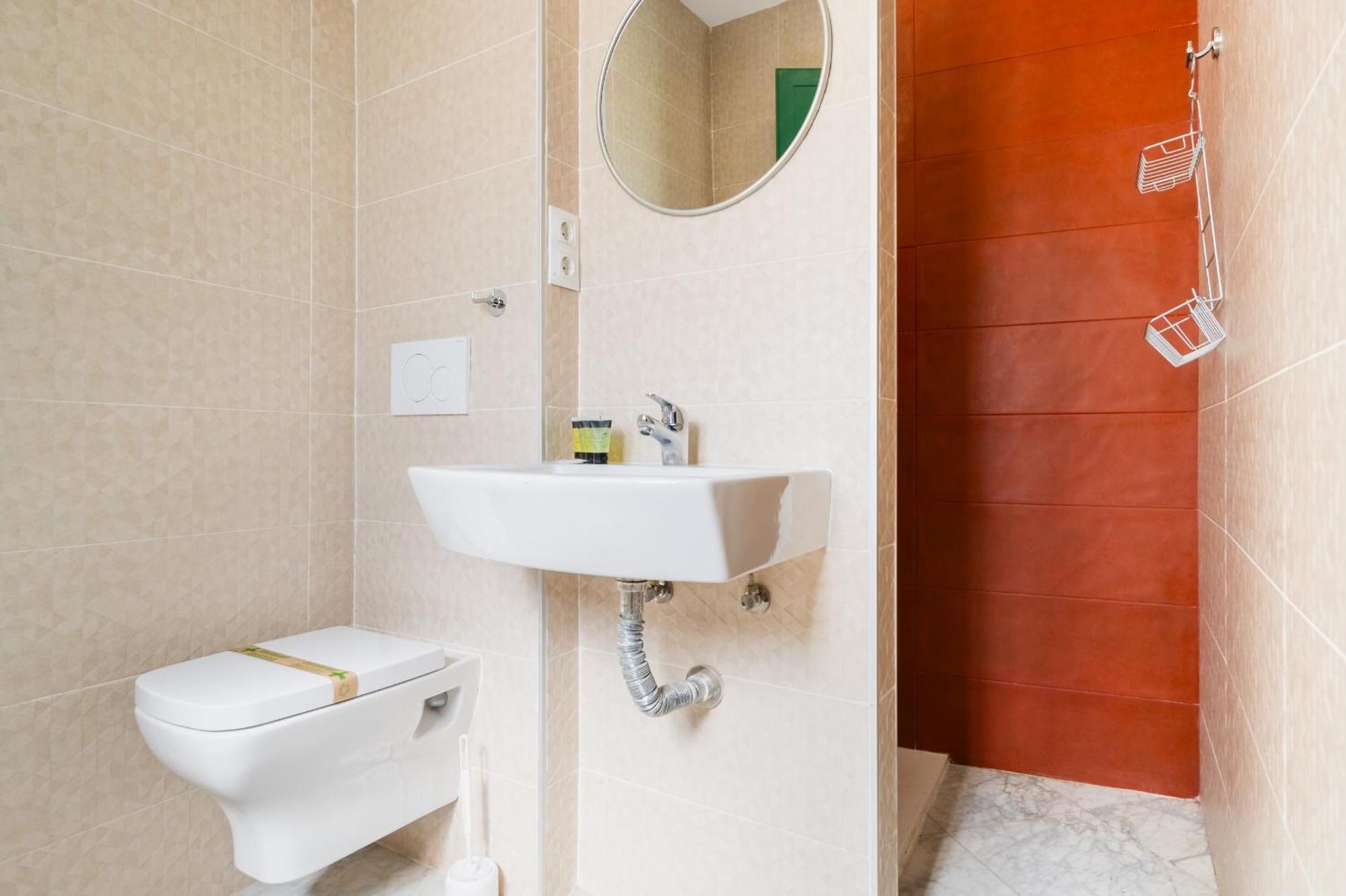 Apartamento Penthouse Con Terraza- 2d 2b- Triana