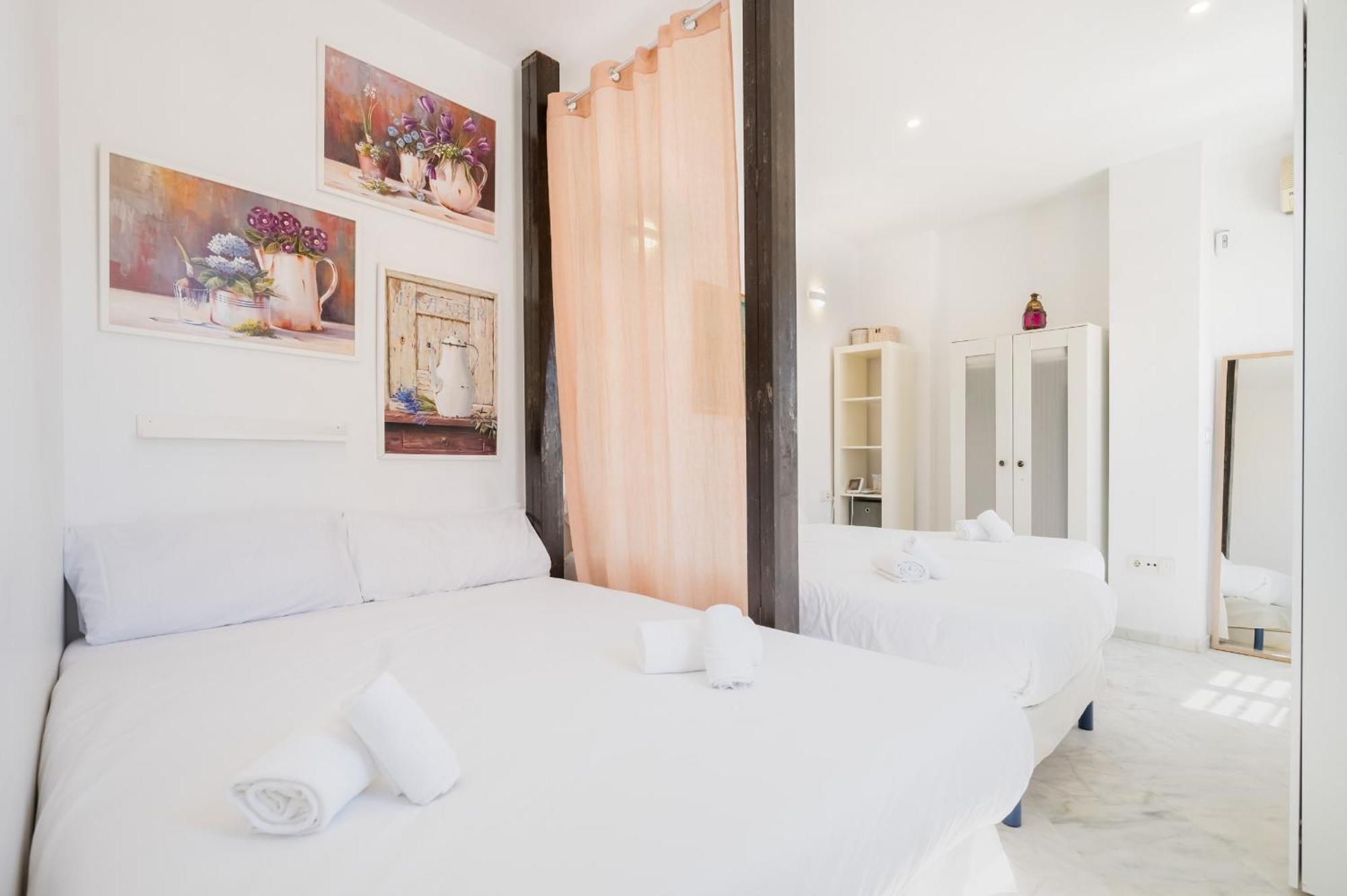 Apartamento Penthouse Con Terraza- 2d 2b- Triana Sevilla