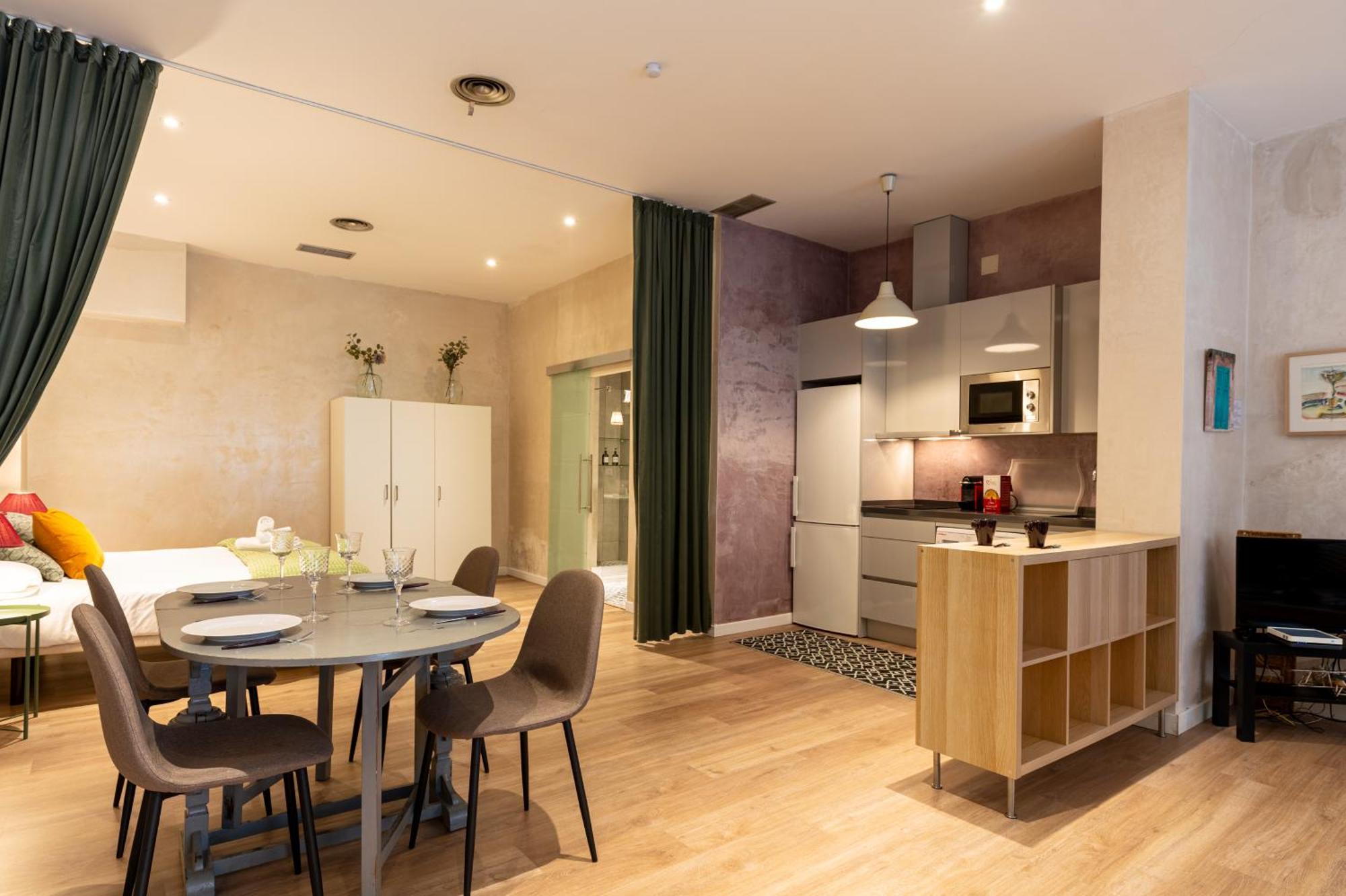 Holi-rent Trastamara Apartment *