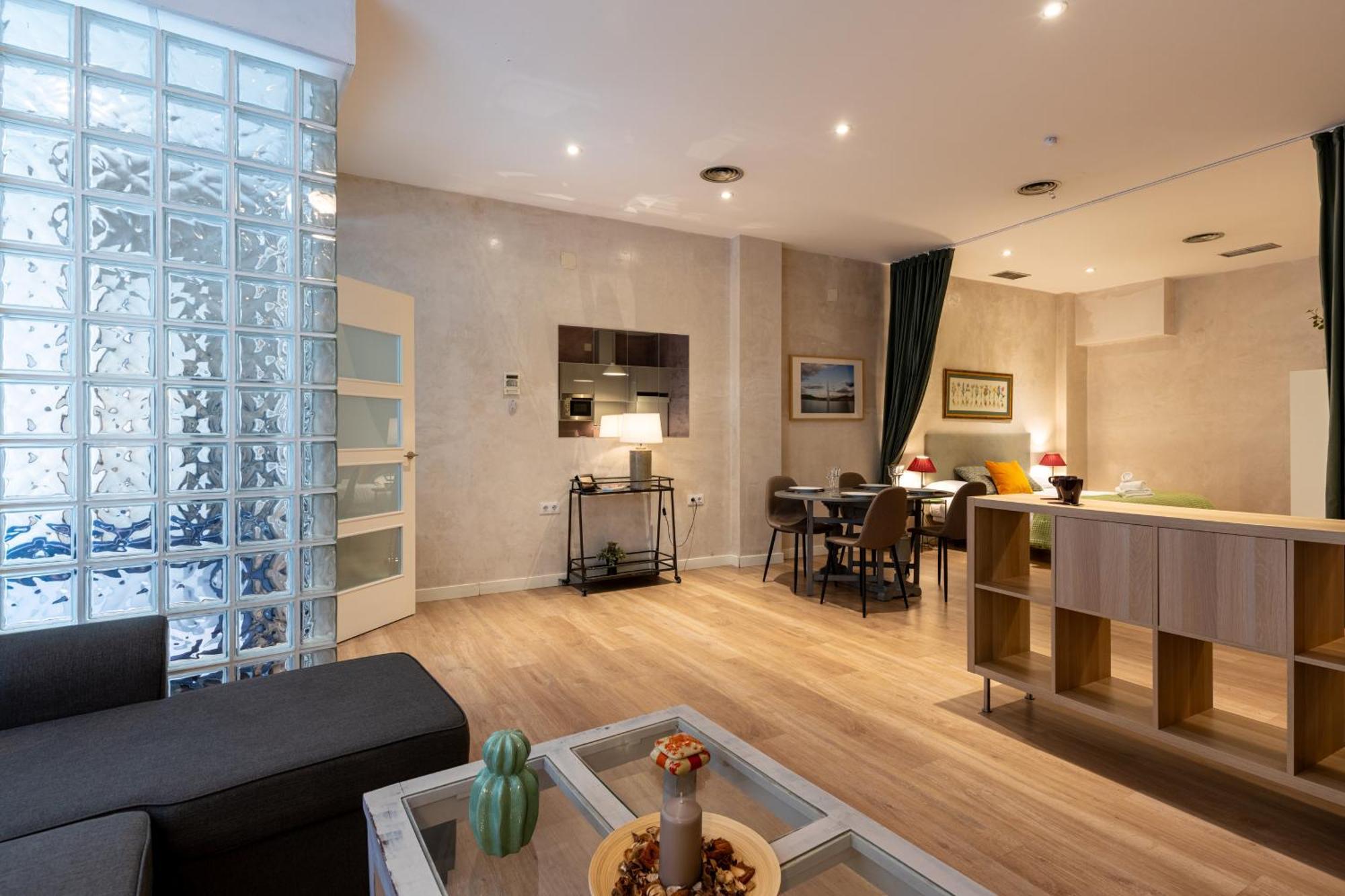 Holi-rent Trastamara Apartment