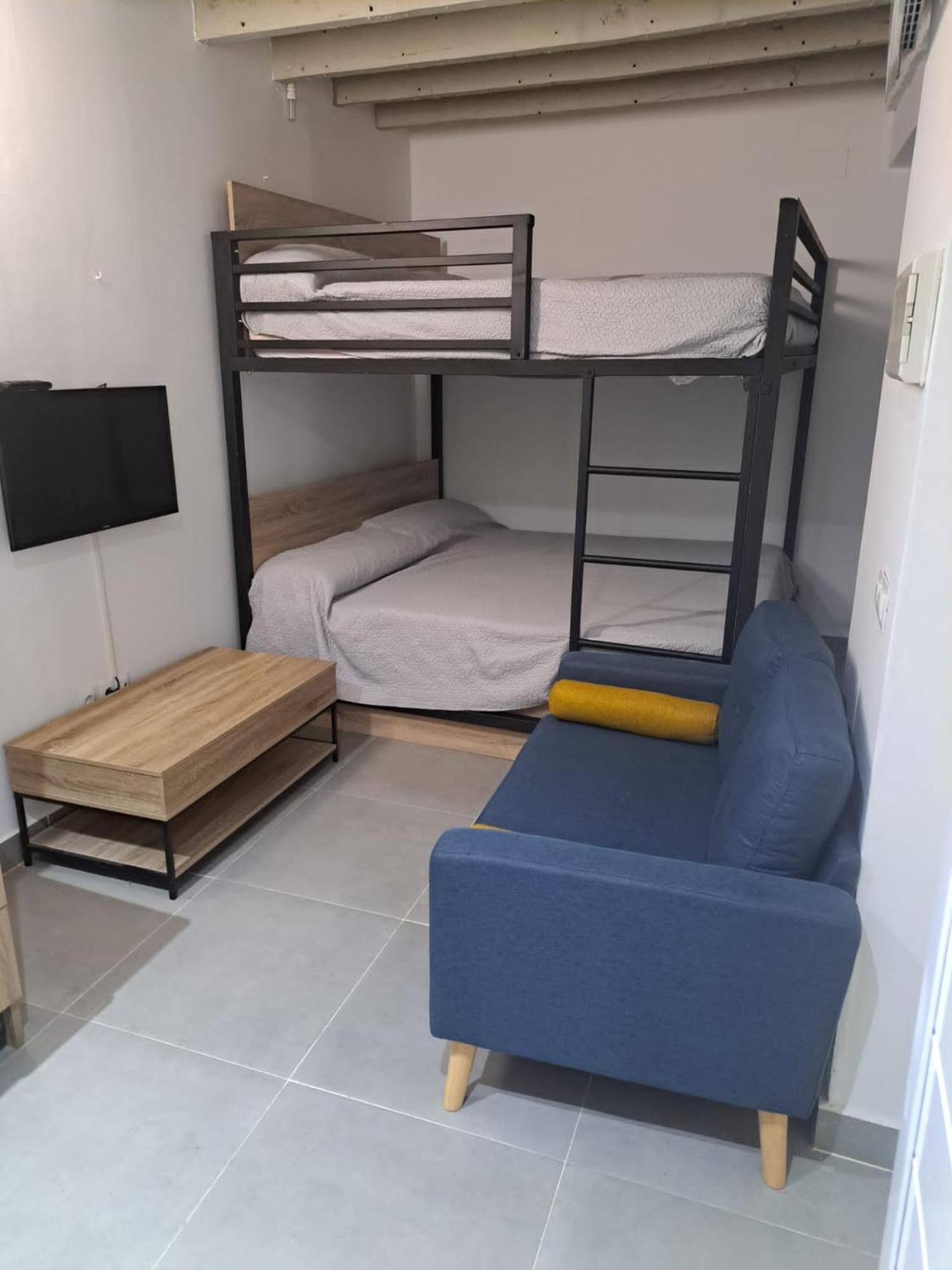 Triana75 Apartment Seville