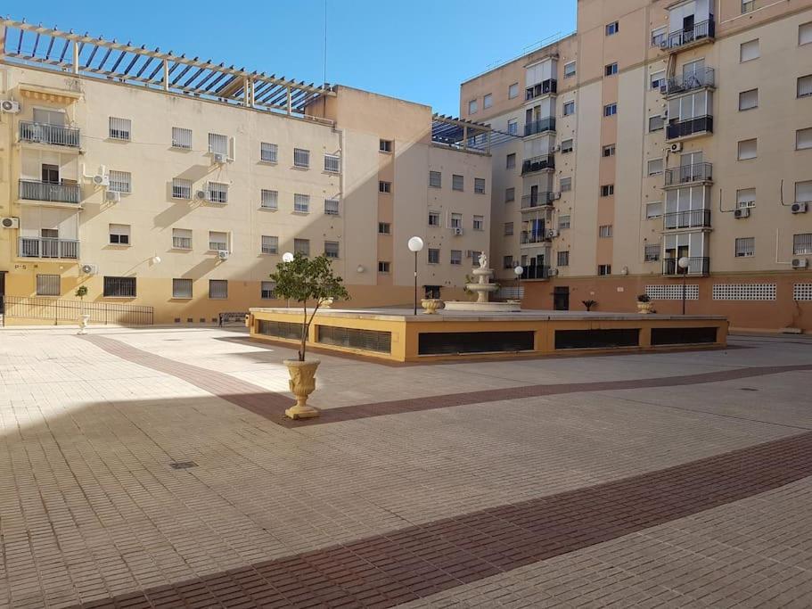 Estupendo Aeropuerto Y Fibes Apartment *