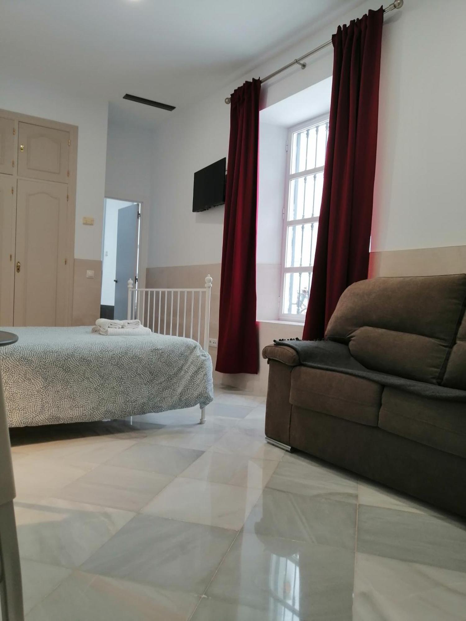 Salotur Tomas De Ibarra Seville