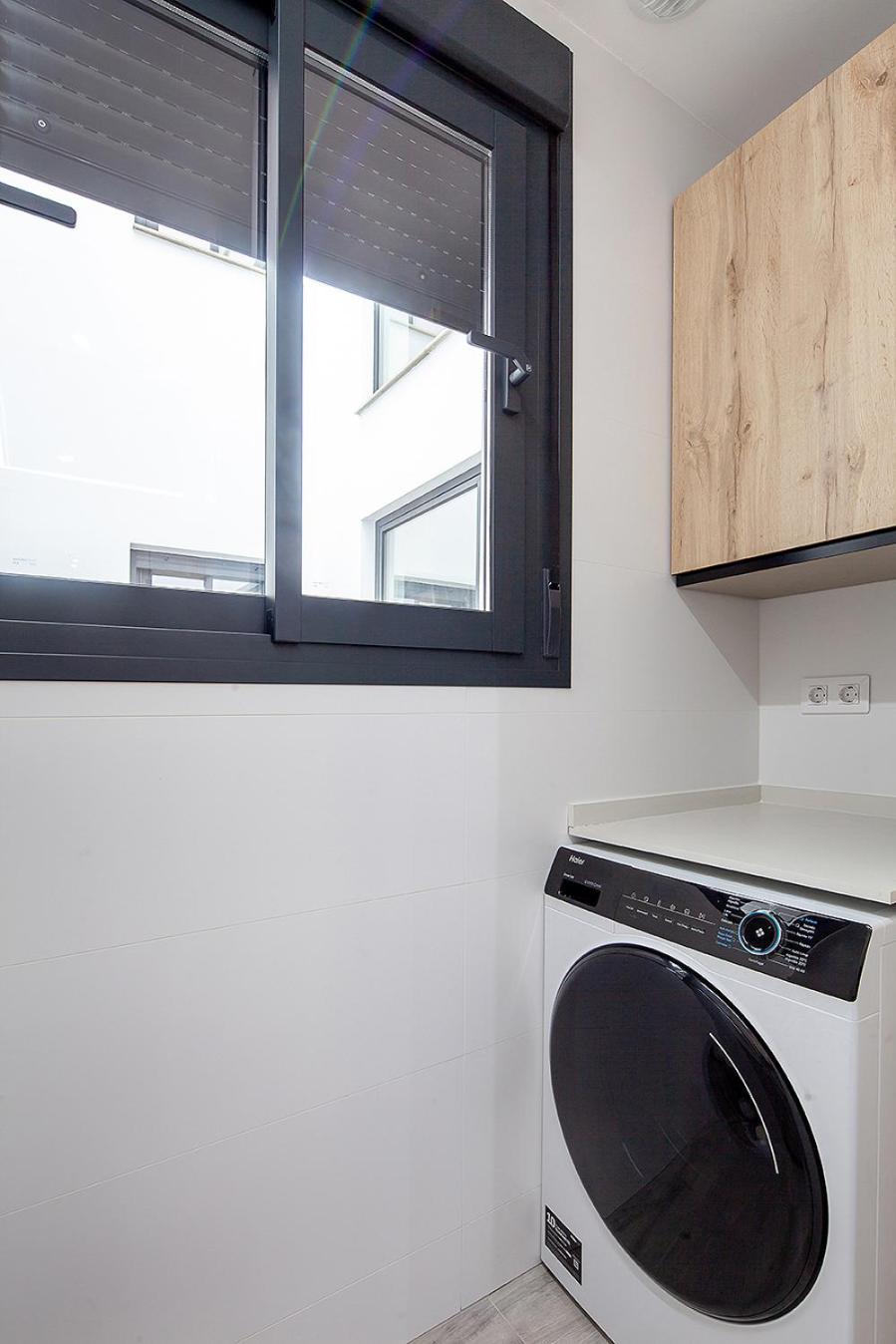 Stunning In Nervion Apartment