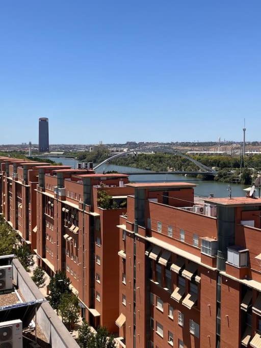 Tu Oasis De Lujo Junto Al Guadalquivir Apartamento *