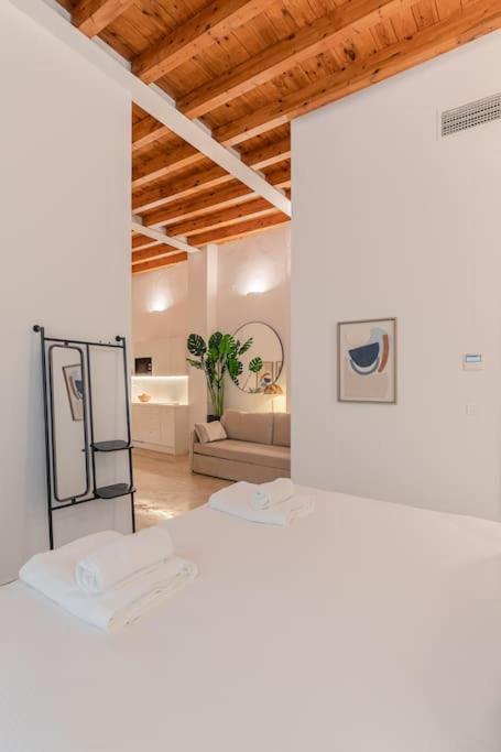 Isg Puerta Jerez 01 Apartment *