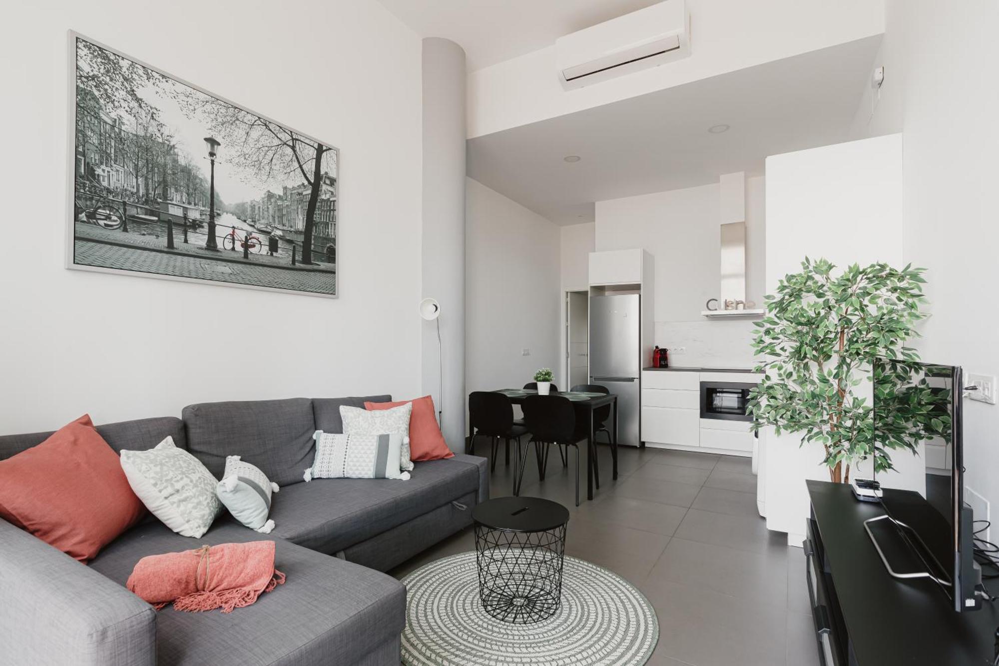 Quiet Terrace In Triana Close To The River Apartment Seville