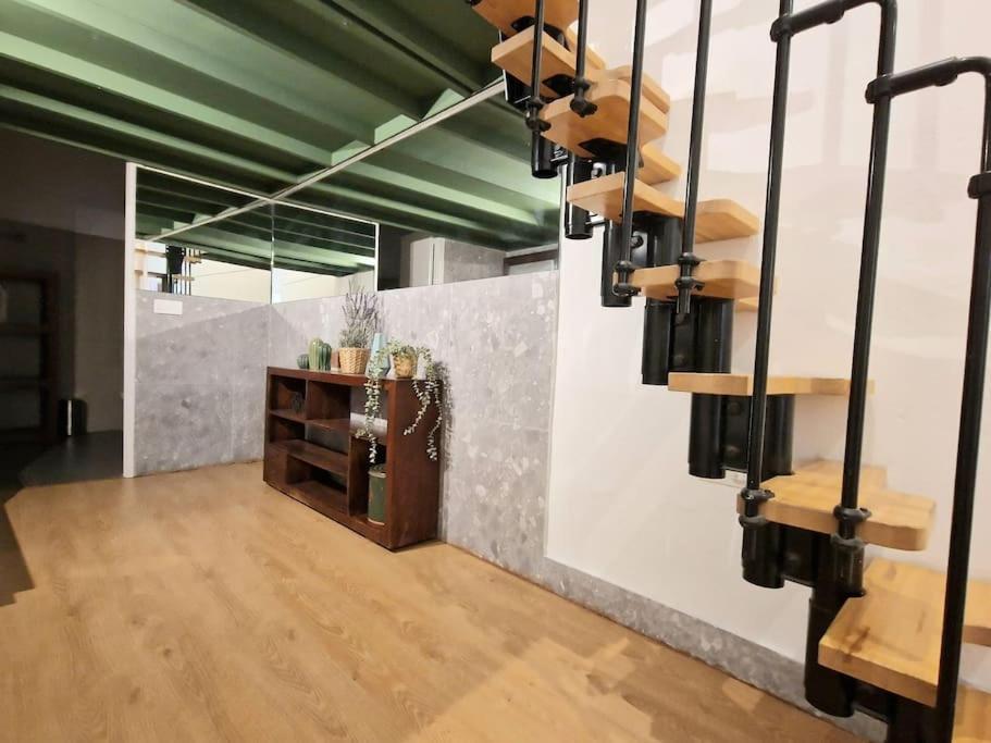 Estudio Espacioso Y Centrico Seville
