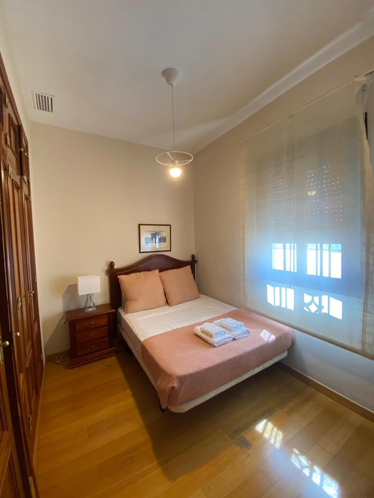 Atico Deluxe Con Parking * Seville