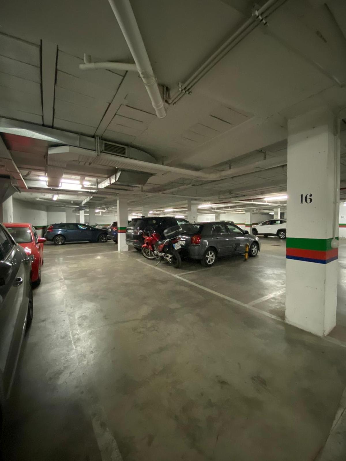 Apartment Atico Deluxe Con Parking