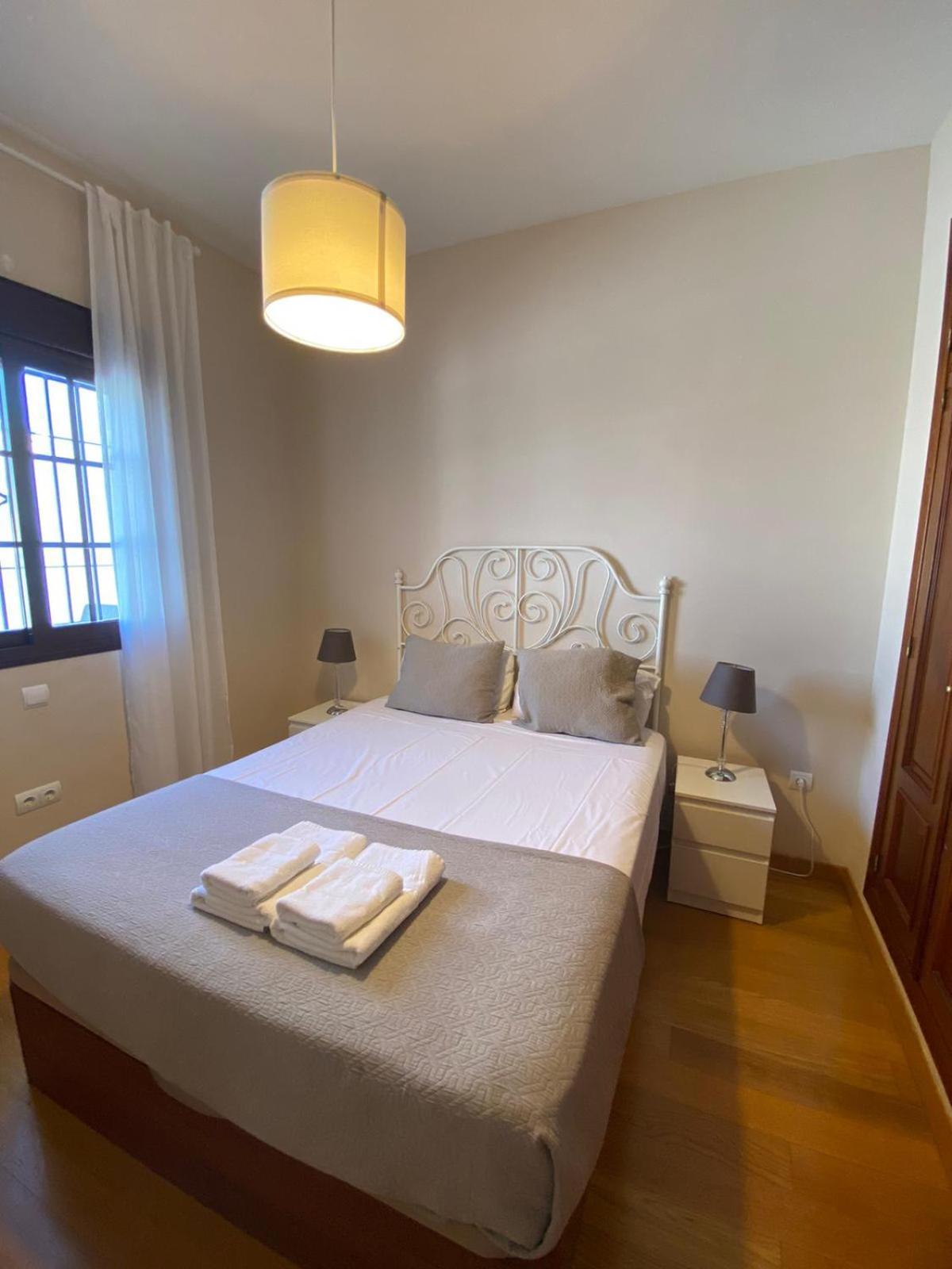 Atico Deluxe Con Parking Apartment