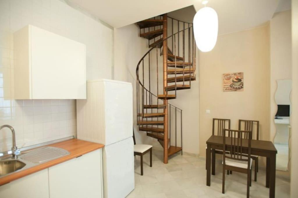 Walk To The Cathedral Duplex Arenal Apartment