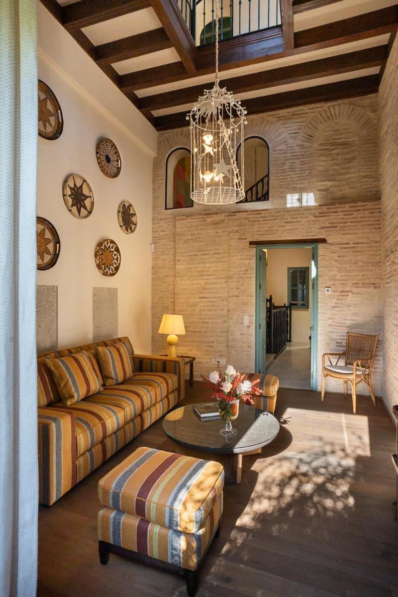 Villa Tiempo Y Silencio By Grupo Cappuccino Seville