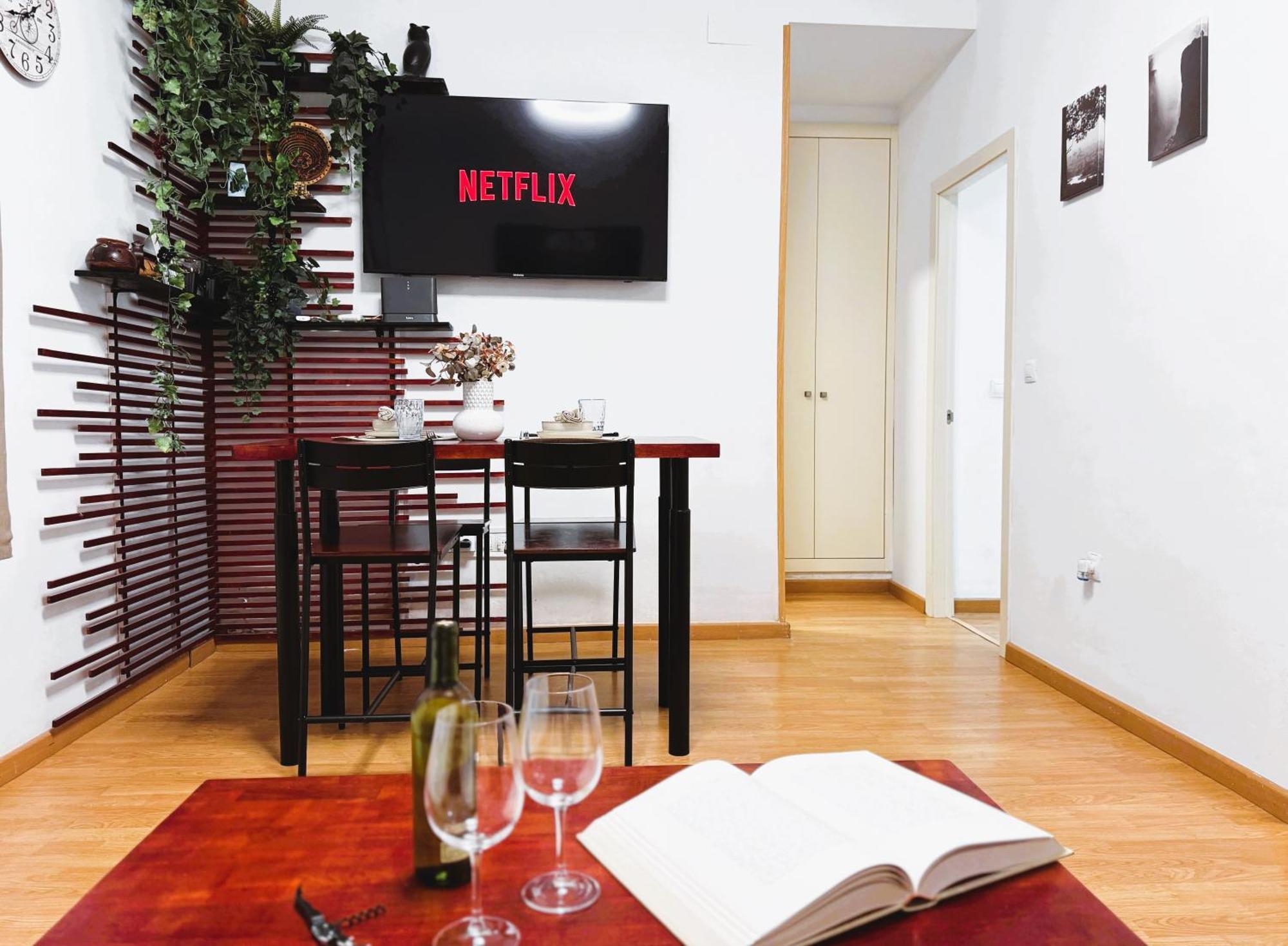 Acogedor En Triana - Wifi Apartment