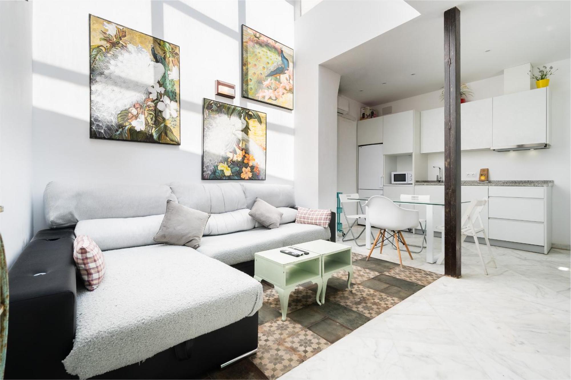 Apartamento Penthouse Con Terraza- 2d 2b- Triana *