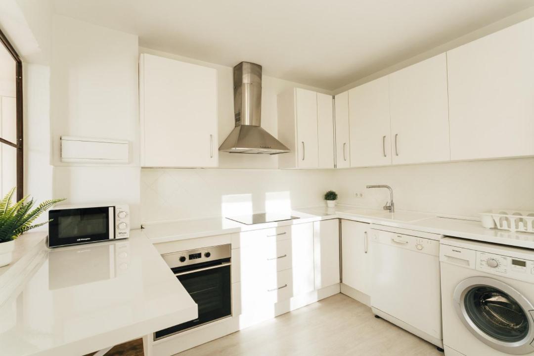 Minty 3bd - Triana Apartment