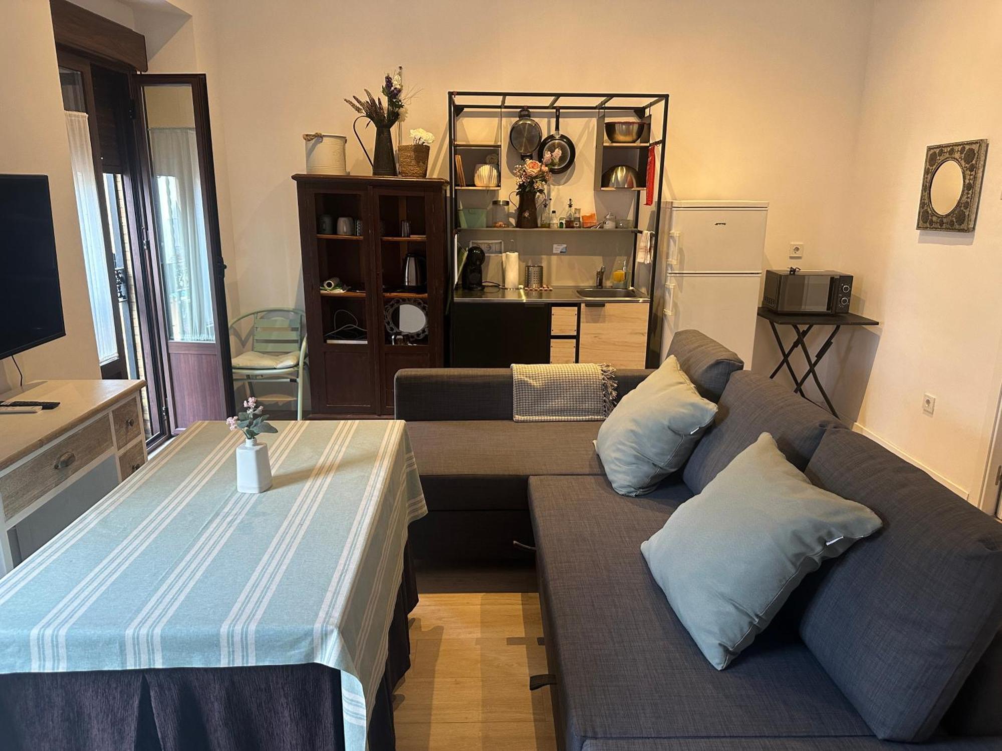 Casa Tradicional En La Calle Pureza, Triana Apartment