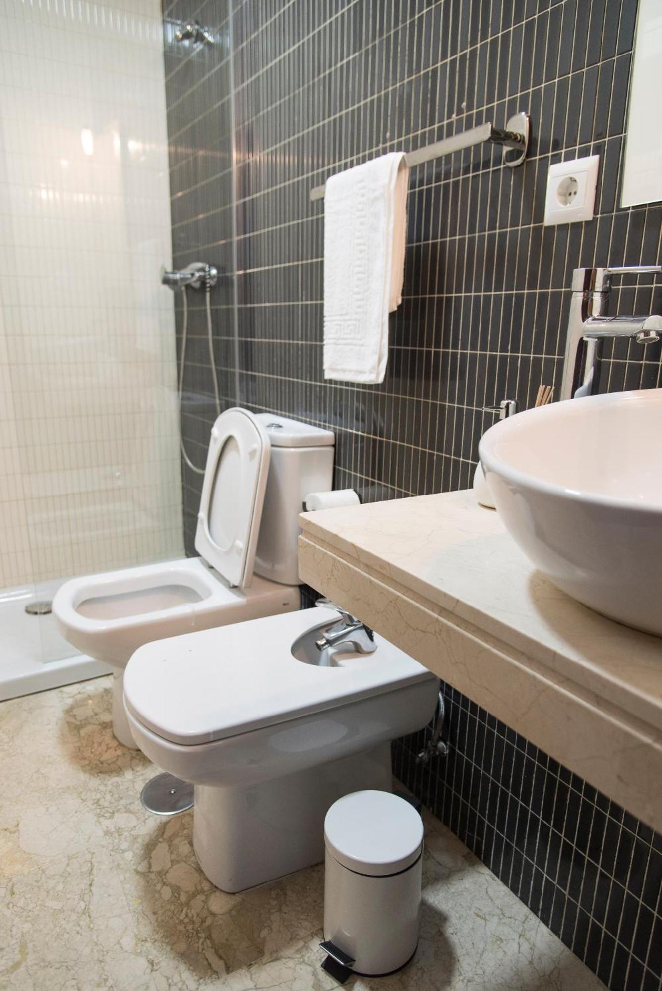 Nightinsevilla Teodosio Free Parking Apartment