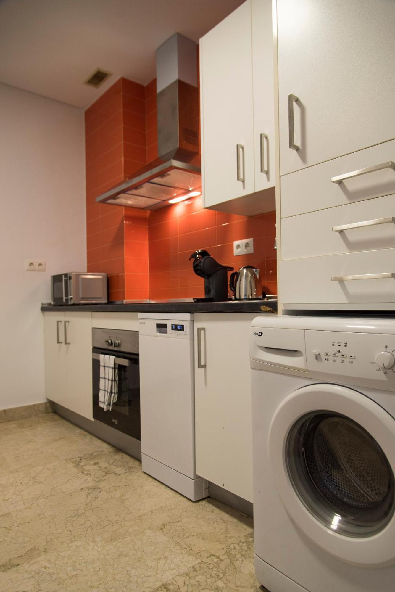Nightinsevilla Teodosio Free Parking Apartment Seville