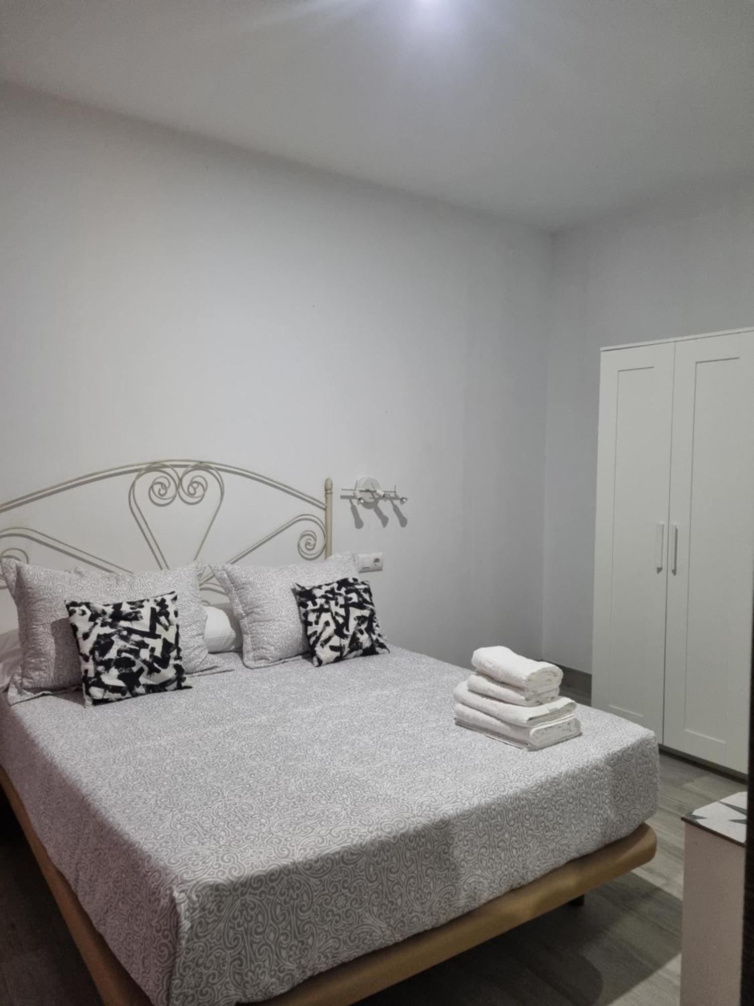 Deluxe Family Triana Seville
