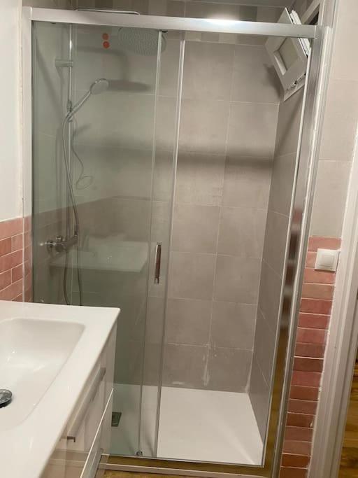 Estudio Completo A Estrenar En Triana Apartment