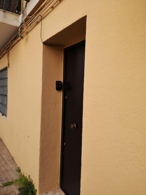 Estudio Completo A Estrenar En Triana Apartment Seville