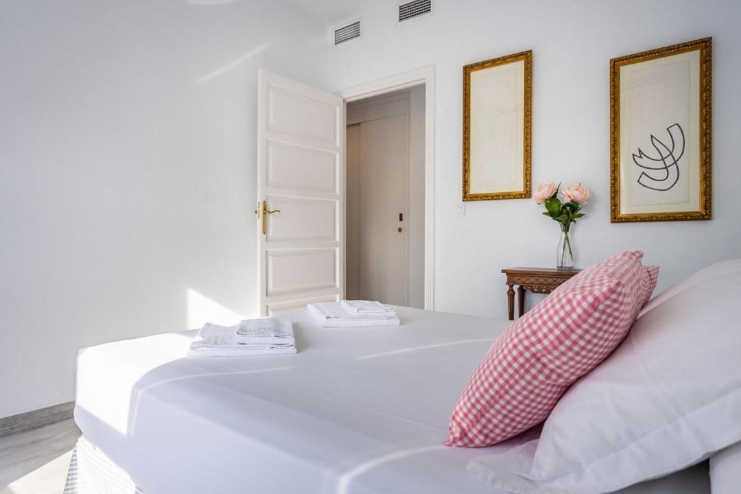 Apartment Stunning With Magnificient Terrace - La Maestranza Bullring Seville