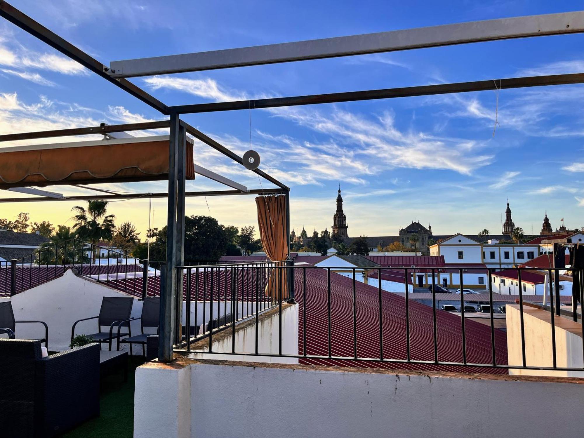 Plaza Espana Family House