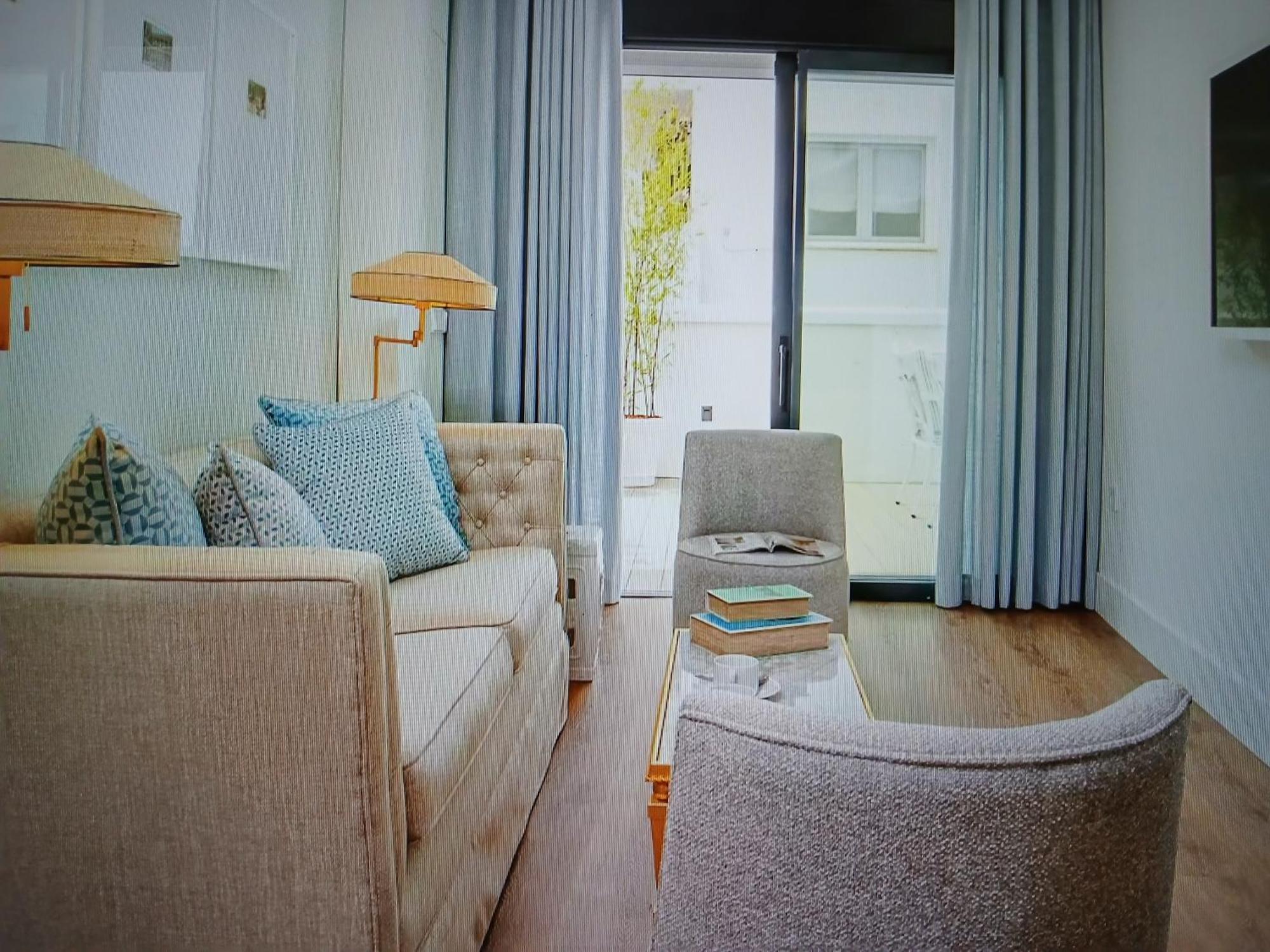 Exclusive Penthouse In - Message Me On Wasap - Check The Photo For Detaiis!