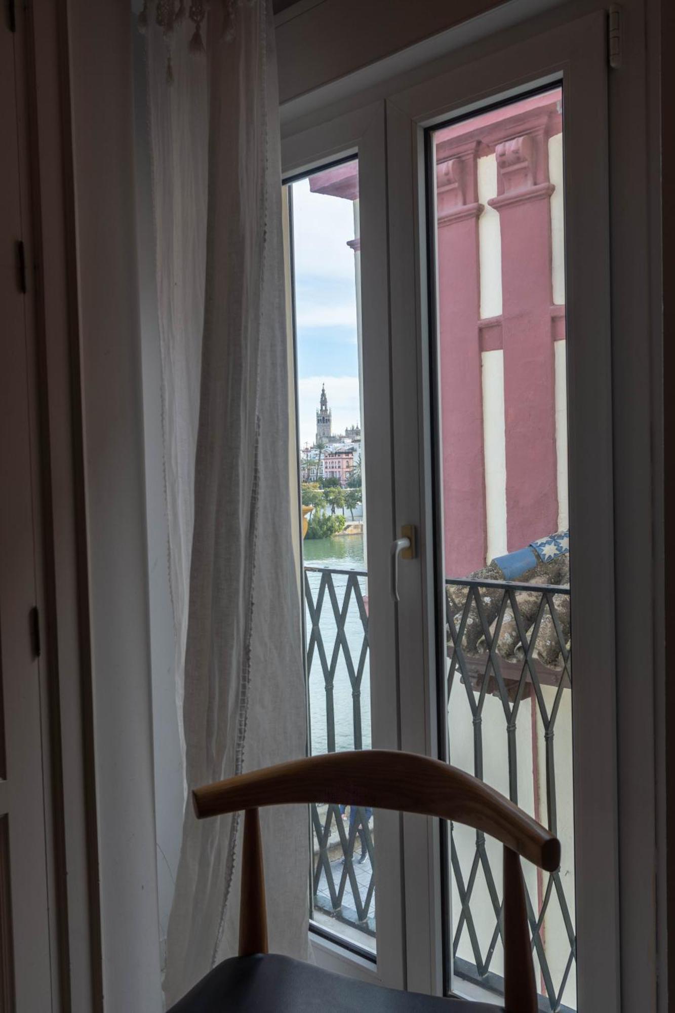 Am Betis Guadalquivir Apartment *