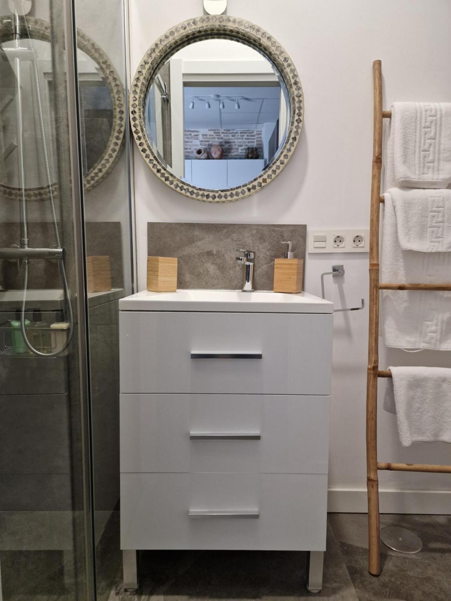 Atico En Puerta Osario Apartment Seville