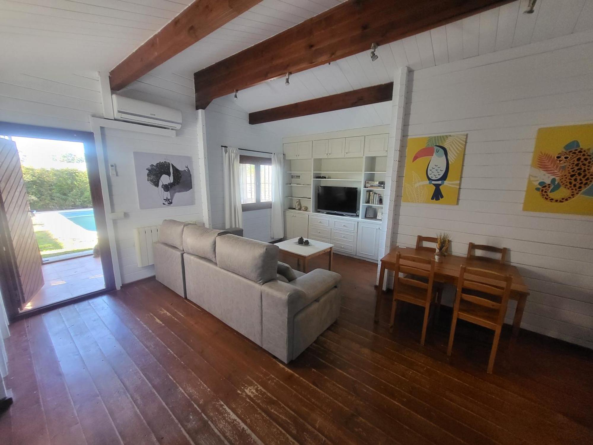 Casa Madera Urbanizacion Socorro Сasa de vacaciones *