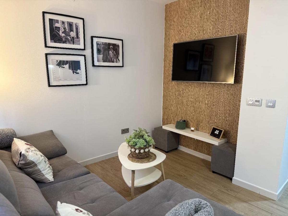 Masset Apartment Seville