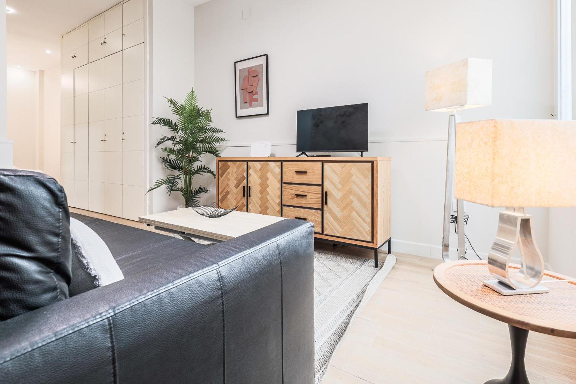 Apartment Precioso Estudio En San Julian Sevilla, Ac Wifi Hiniesta Estudio