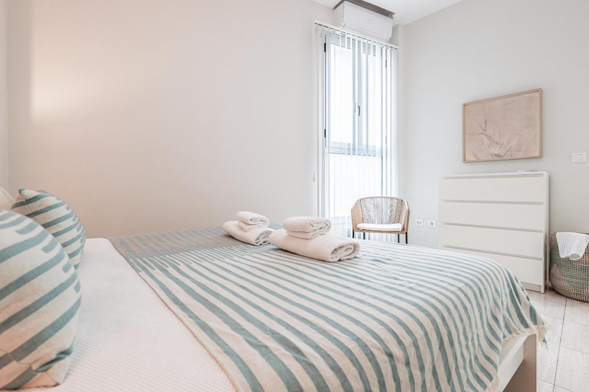 Apartment Elegante Y Acogedor Centro Hiniesta 1