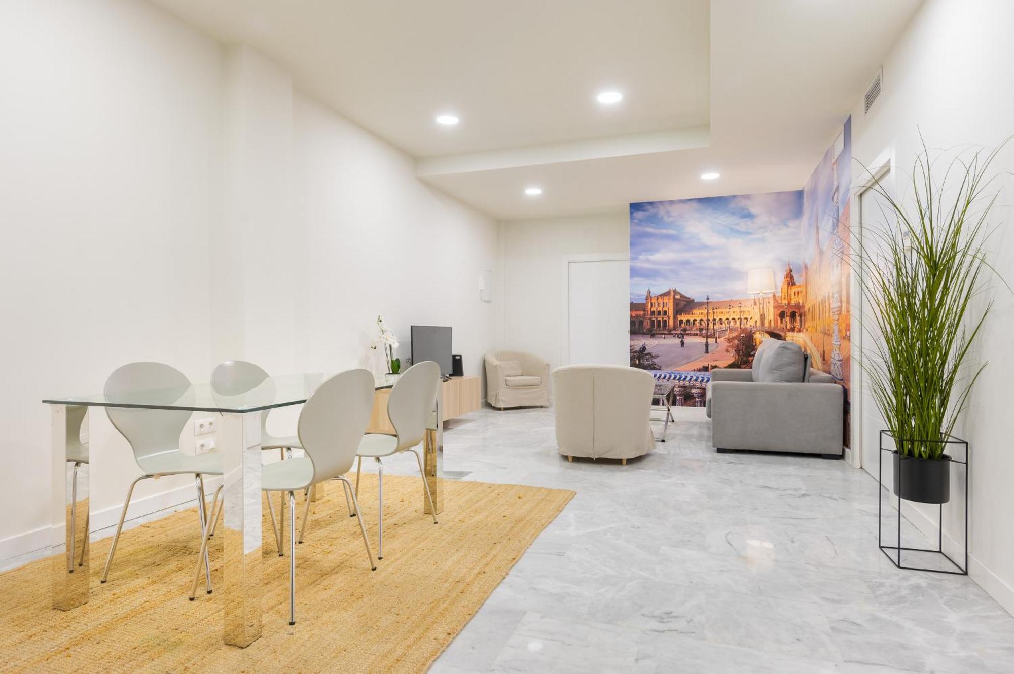 Spacious Functional - 1 Bd 1bth - Center Apartment *