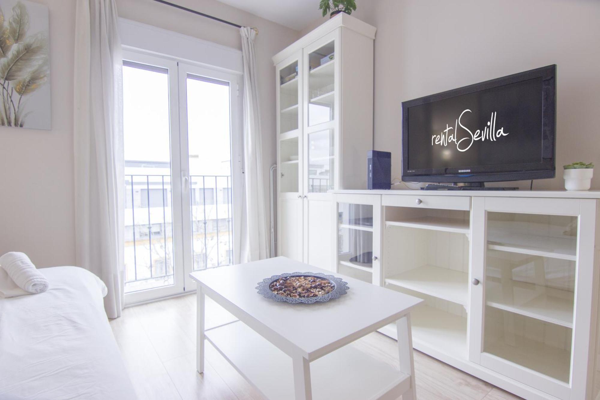 Rentalsevilla Menendez Pelayo Apartment